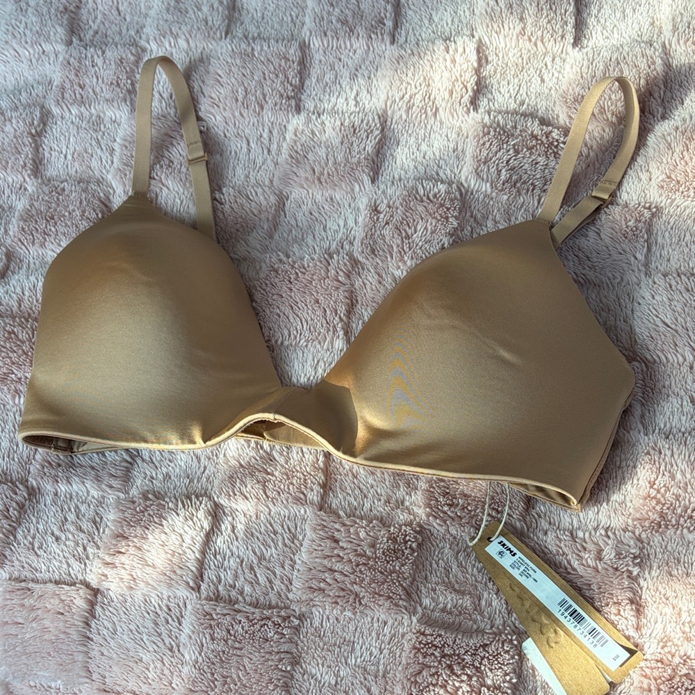 SKIMS Smooth Tan Bra